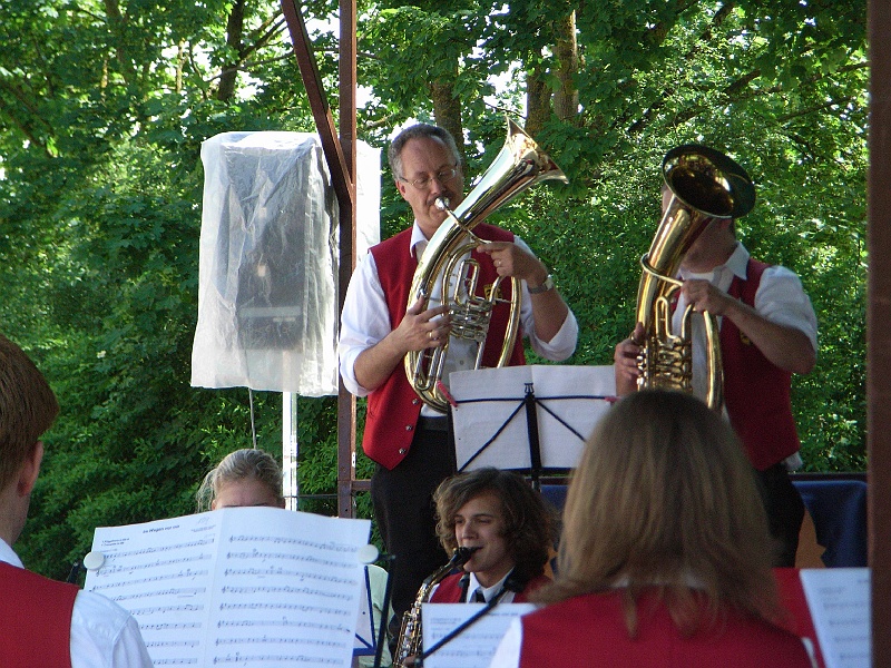 909 05 21 Marktplatzhocke (3).JPG